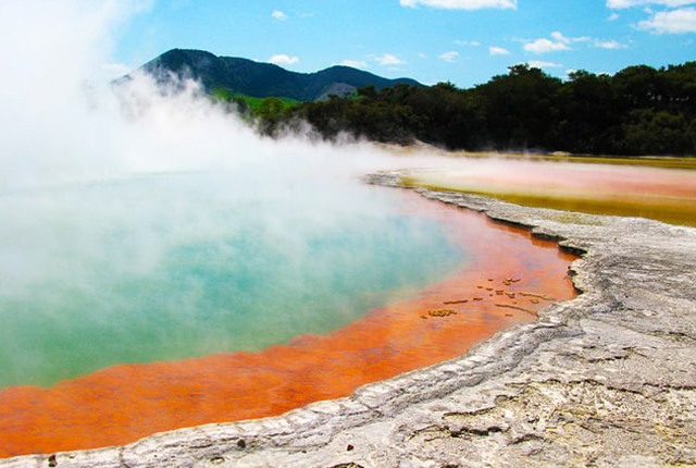 Rotorua.jpg